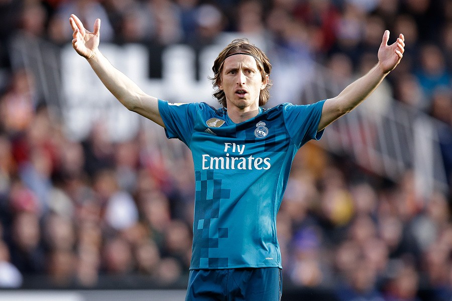 九游APP下载-瓦伦西亚迎意甲关键赛，关键时刻伤情更新，质疑声仍在，资深球员宣示担当(忍法战场无尽500波阵容)